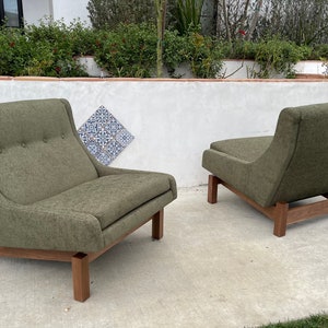 Mid Century Style Paraty Lounge Chairs