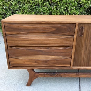 Mid Century Bowtie Credenza Sideboard image 6