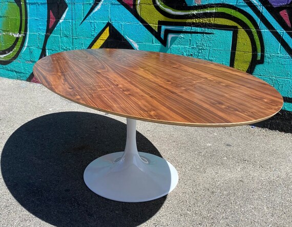 Custom 2024 tulip table