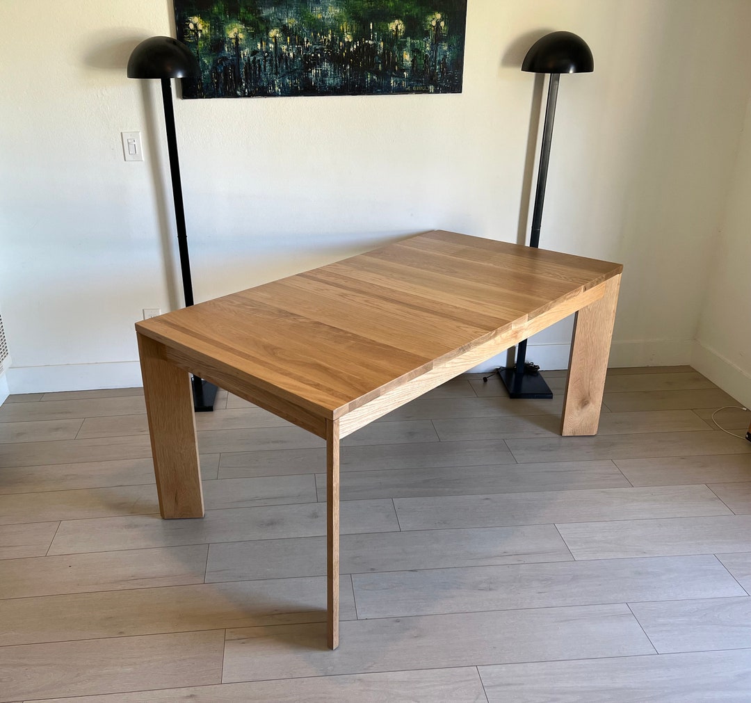 Nancy extendable dining table deals