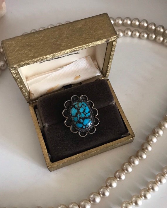 Native American Turquoise Flower Design Ring Silv… - image 3