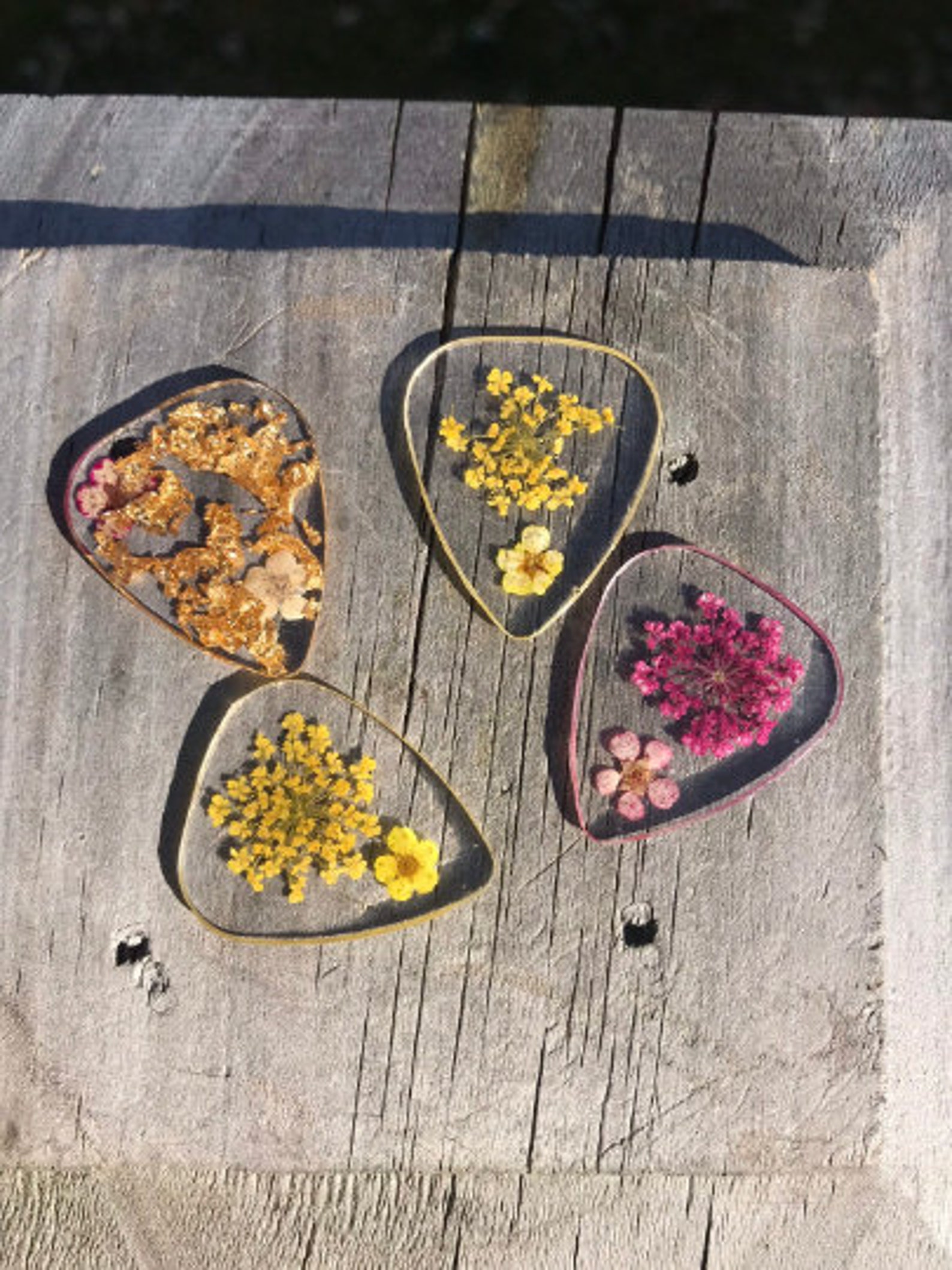 CUSTOM Guitar Pick Resin Guitar Pick Dried Flowers Many Colors Etsy