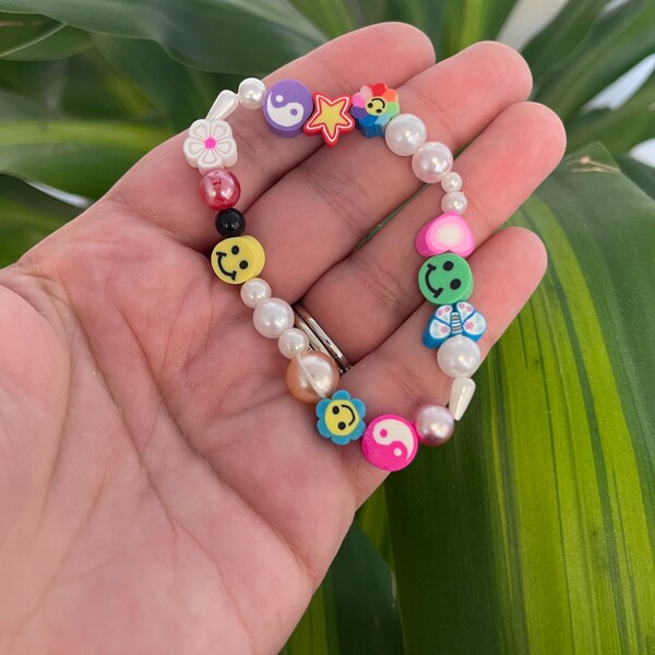 Personnalisé des années 90 Y2K Bracelet Fimo Argile Faux Perles Smiley Visage Yin Yang Lettres Bloc Personnalisable Bracelet Extensible