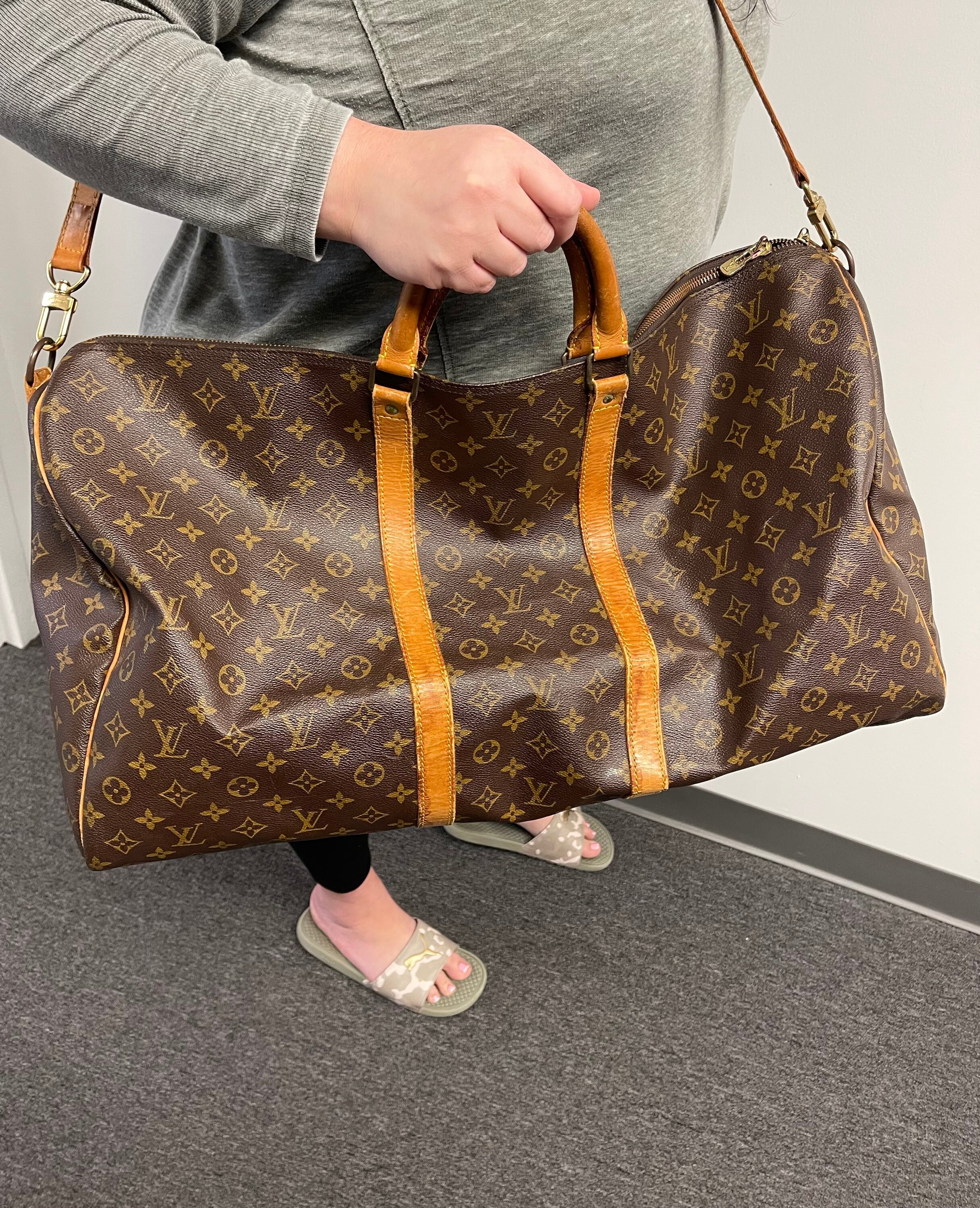 Louis Vuitton Monogram Canvas Keepall Bandouliere 60 Bag w/o Strap -  Yoogi's Closet