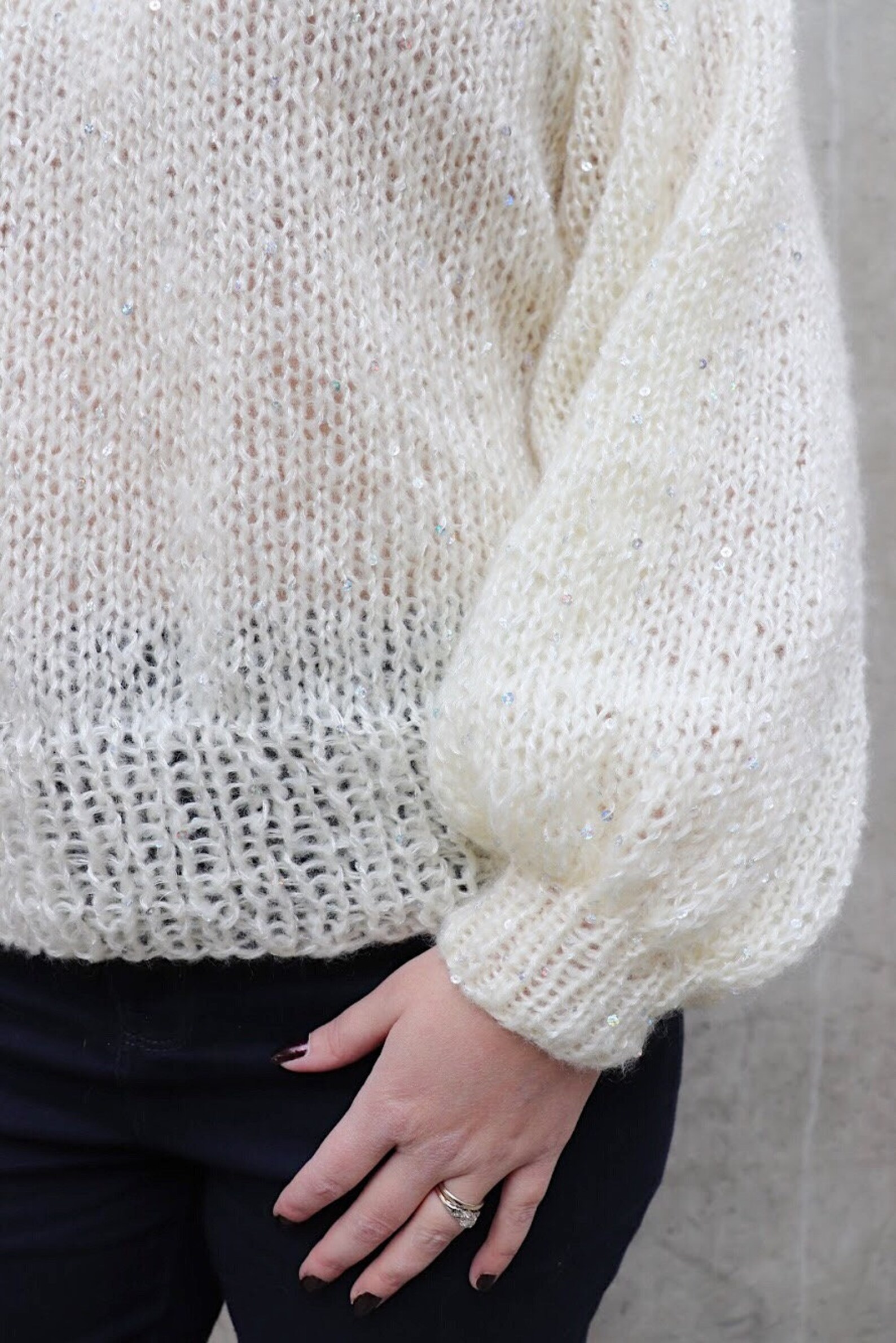 KNITTING PATTERN ** Silverbell Sweater, Beginner Knit Sweater, Holiday
