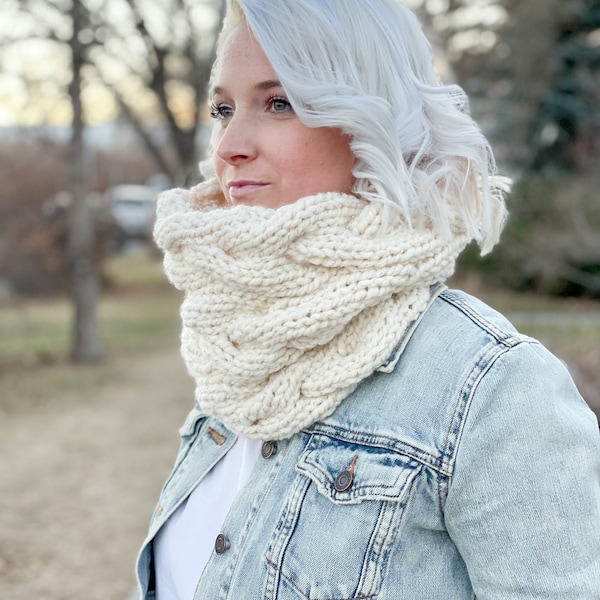 KNITTING PATTERN ** Celebration Braided Cowl, cable cowl, chunky cable cowl, braided cowl, cable knit cowl, cable cowl pattern, cozy cables