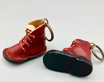 Boot/shoe leather keyring handmade leather pouch