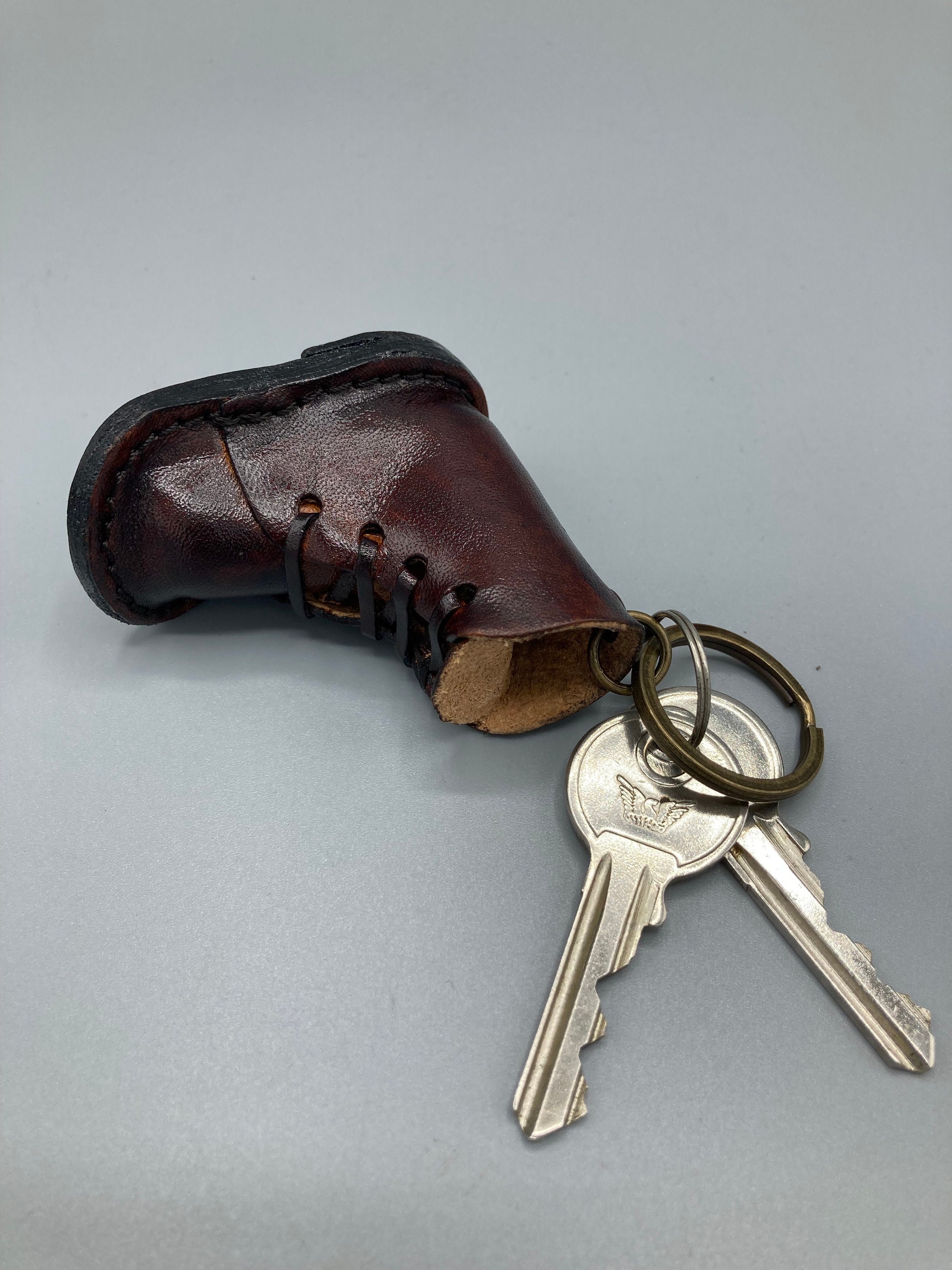新品 未開封 All My Homies Leather Key Ring Keychain Leather Not All Those Who Wander Are Lost Key Ring