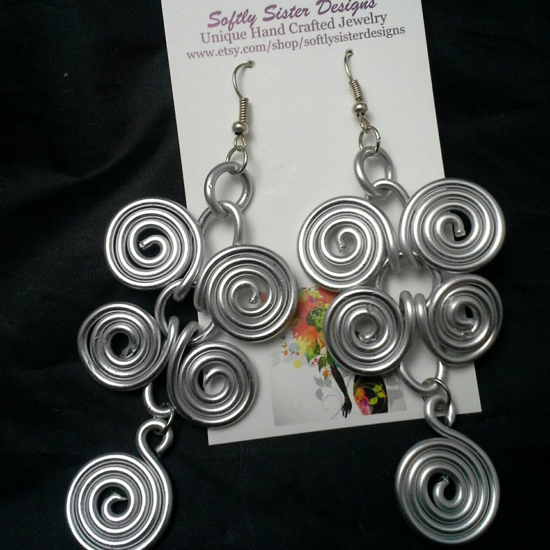 Wire earrings silver