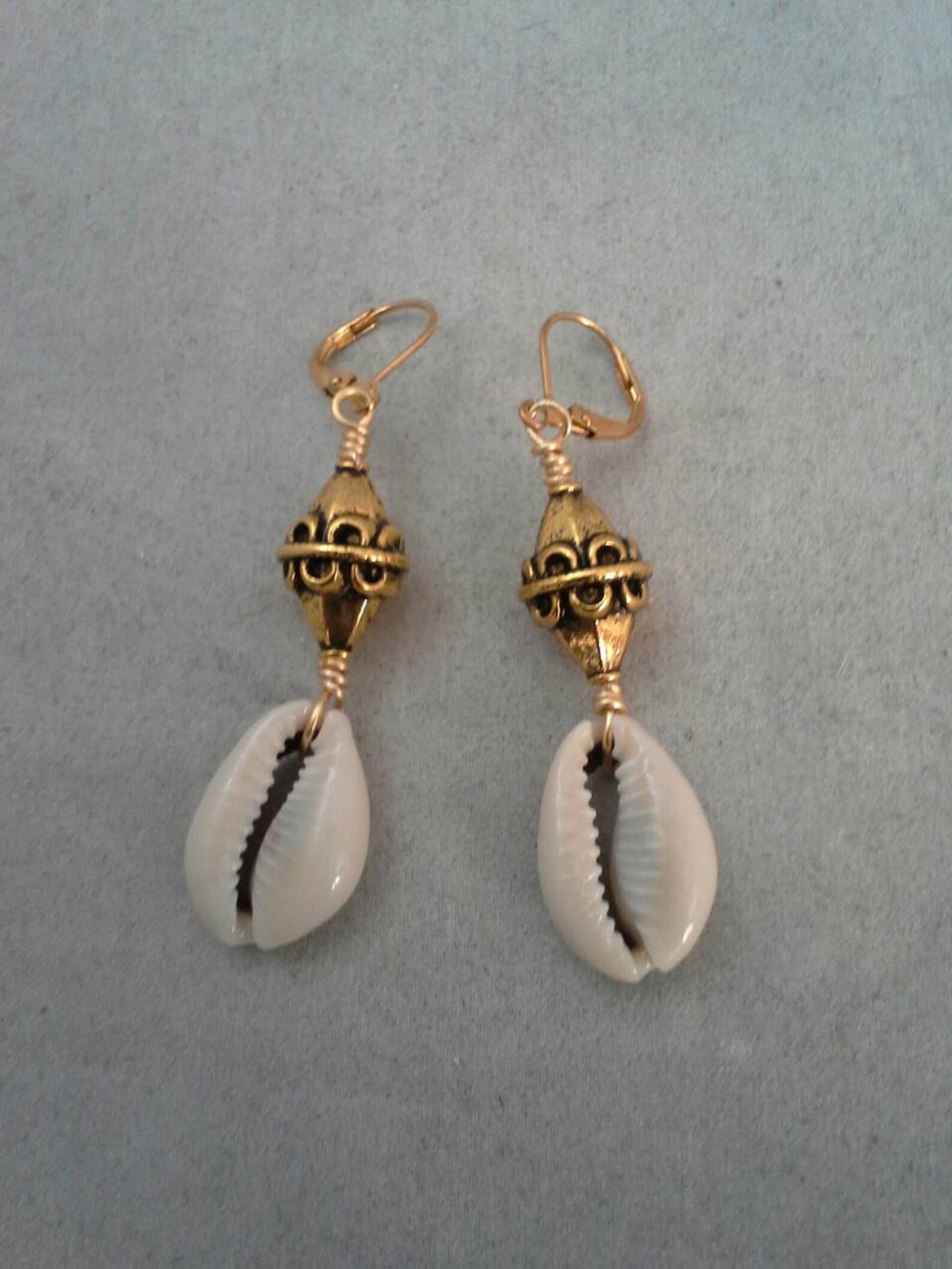 Cowrie Shells Earrings,wire Wrapped Earrings, Dangle Earrings, Wire Art ...