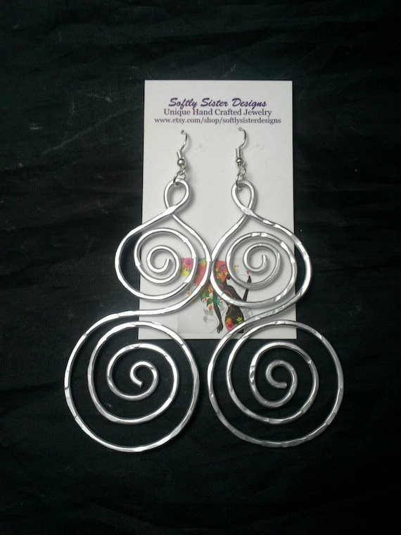 Pendientes de alambre de color plateado pendientes - Etsy España