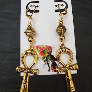 Beautiful Gold Ankh Symbol Earrings.