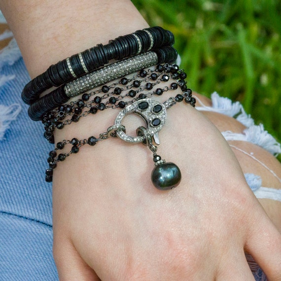Black Spinel and Pave Diamonds Bracelet Pave Diamonds Bracelet