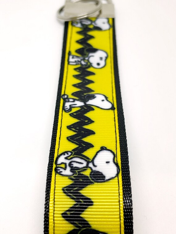Snoopy Charlie Brown Keychain, Bag Charm, Airpods Accessory, Cute Keychain,  Baseball , 