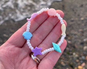 Mermaid Seashell Beach Bracelet for Little Girls Starfish Charm Beaded Stretch Jewelry Gifts For Kids Stacking Bracelets for Toddler Child