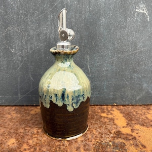 Sofort versandfertig! Ölflasche mit Verschluss, limitierte schwarze Glasur, handgetöpfertes Keramiköl gut für Sojasauce, Ahornsirup, Essig