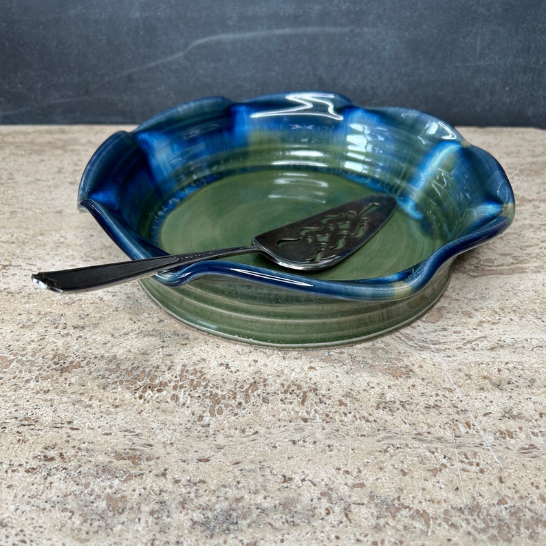 Ready to ship Pottery Pie Dish 9 Hand thrown Green & Blue Ceramic Baking Dish Bake your best pies in this pie plate. image 2