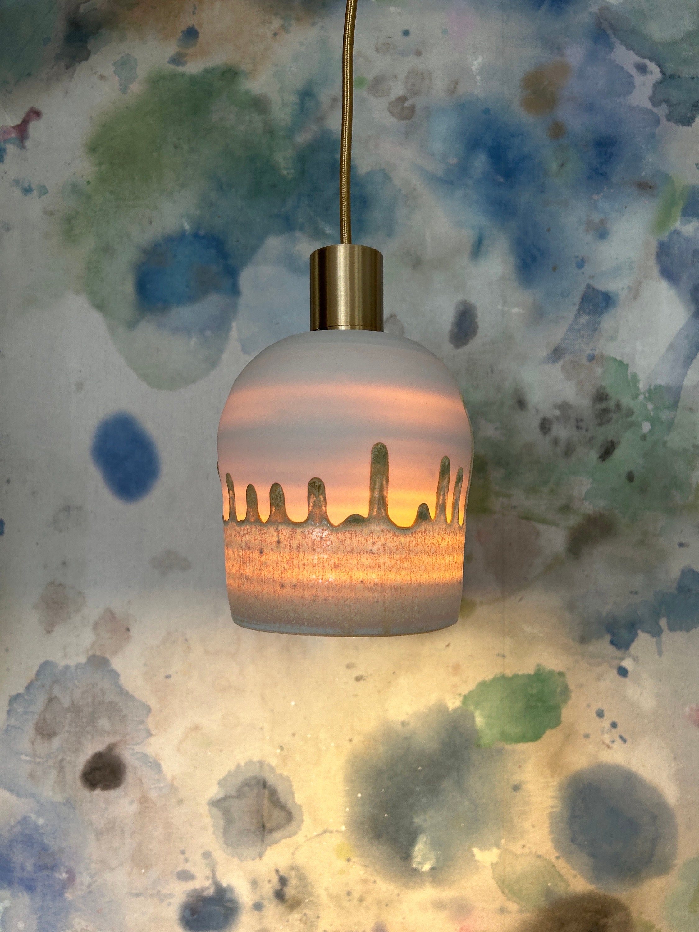 手作り磁器ペンダントライト - 6インチ 手作りのユニークな陶器