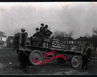 JEFFERY QUAD TRUCK Antique Advertising Photograph ~ Jones & McConnell Dealer ~ Dayton, Ohio ~ Drives, Steers and Brakes on All Four Wheels