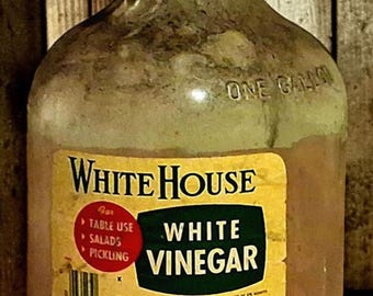 WHITE HOUSE VINEGAR One Gallon Glass Jug with Advertising Paper Label ~  Winchester, Virginia ~ Packed by National Fruit Products