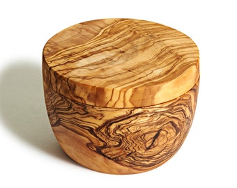 Olive Wood Salt Cellar with Lid – Natural Kitchen Storage Box
