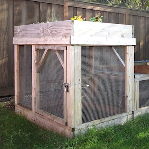 The Garden Run Half-Height Module Plan eBook PDF, Garden-Top Run for Chicken Coop or Rabbit Hutch Instant Download, U.S. & Metric image 1