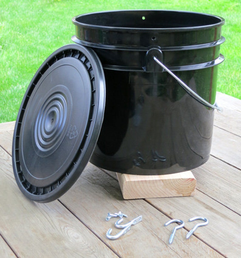 Hanging Bucket Poultry Nipple Waterer for Chickens 3.5 Etsy