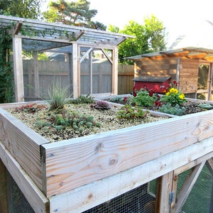 The Garden Run Half-Height Module Plan eBook PDF, Garden-Top Run for Chicken Coop or Rabbit Hutch Instant Download, U.S. & Metric image 3