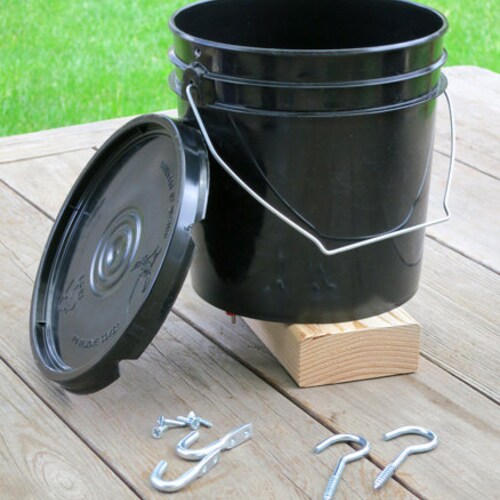 Hanging Bucket Poultry Nipple Waterer for Chickens 1 Gallon Etsy