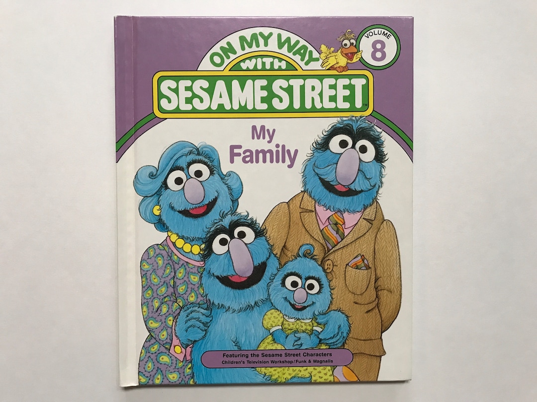 1989 on My Way With Sesame Street Book Volume 8 My Family Muppets