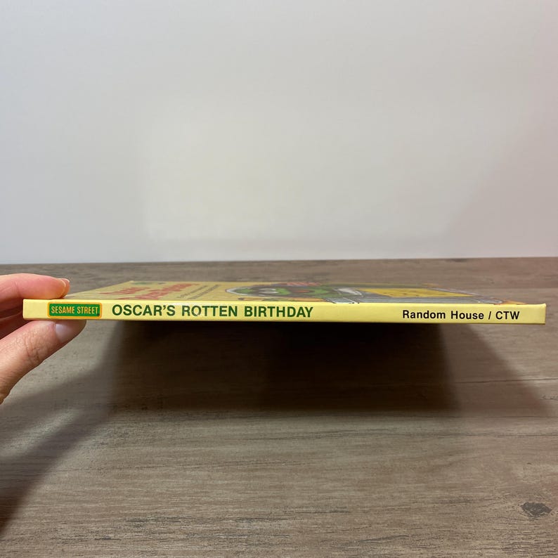 Oscar Rotten Raft Oscars Rotten Birthday Sesame Street Start to Read Hardcover Book 1981 ...