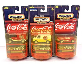 Set van 3 Matchbox Collectibles Coca-Cola 1/64 schaal 55 Ford Van-Model T-Corvette
