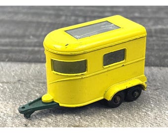 Vintage Matchbox Series No. 43 Pony Trailer Yellow Lesney England JB78