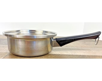 Cacerola vintage Amway Queen de acero inoxidable 18/8 de 3 capas y 1,5 cuartos de galón, fabricada en EE. UU.
