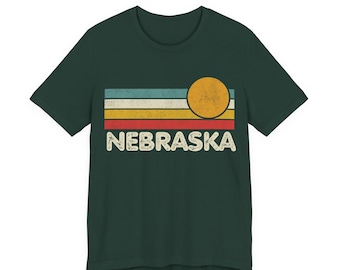 Nebraska Vintage Style Retro Sunset Rainbow T-Shirt