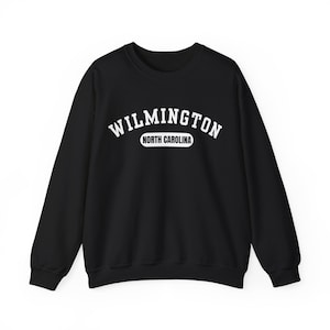 Wilmington, North Carolina Sweatshirt, Collegiate Design Black