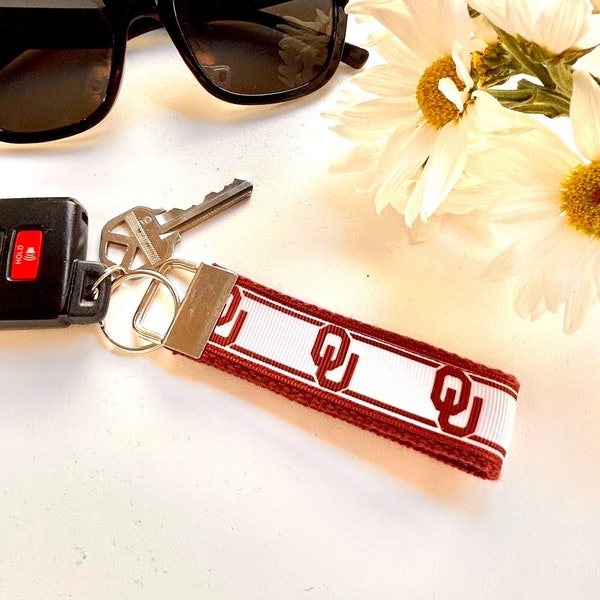 University of Oklahoma College Key Chain Wristlet Key Fob