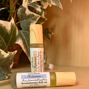 Jojoba oil Aromatherapy Rollon - Botanical aromatherapy Rollon - Travel essential oil Rollon - Body oil Roll on