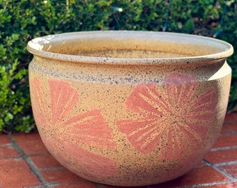 Super Rare Vintage Earthgender Robert Maxwell David Cressey Hibiscus Stoneware Planter- Large Size