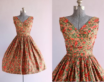 Vintage 1950s Dress / 50s Cotton Dress / Koret of California Pink and Red Floral Dress w/ Ruched Waist XS