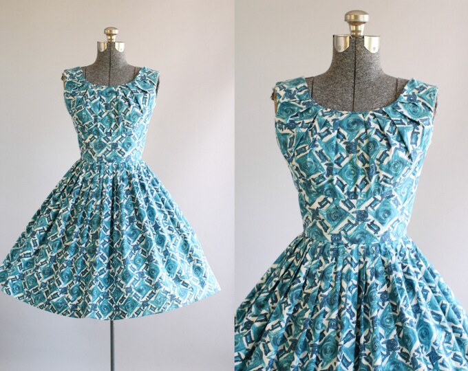 Vintage 1950s Dress / 50s Cotton Dress / Teal and White Floral Print ...