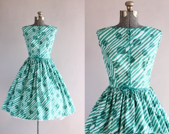Vintage 1950s Dress / 50s Cotton Dress / California Cottons Turquoise Circle and Striped Print Dress S