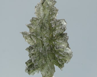 MOLDAVITE green crystal tektite impact meteorite 11 cts pendant #7550T Besednice, Czech Republic