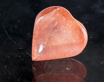 Original STRAWBERRY QUARTZ Polished  Heart untreated gem cut 15.5 ct, heart chakra, #1057P - KAZAKHSTAN