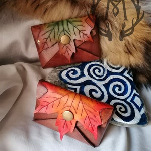 Monedero de hoja de arce, billetera de cuero pequeña, mini billetera | Élfico, Hada, Celta, Cottagecore