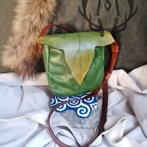 Leather Ivy Leaf Bag, Wood Elf Shoulder Bag | Fantasy Larp Ranger Elf RPG Sca Fairy Celtic