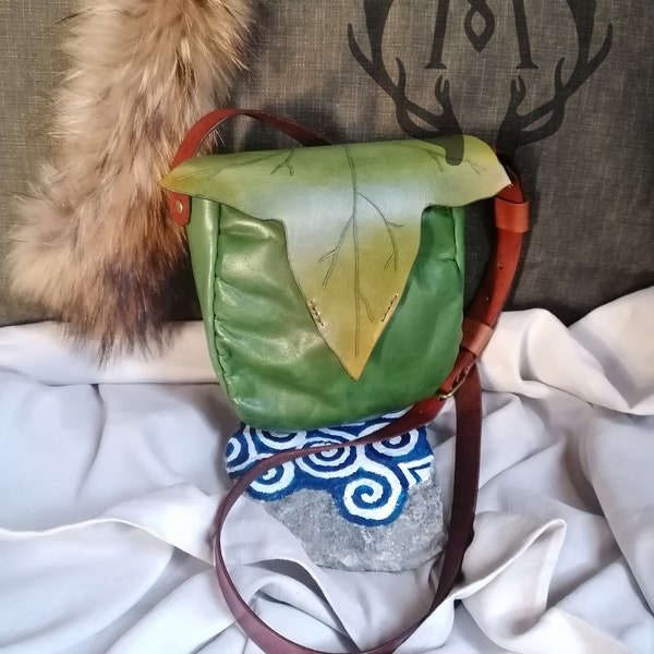 Sac en cuir feuille de lierre, sac à bandoulière elfe des bois | Fantastique GN Ranger Elfe RPG Sca Fée Celtique