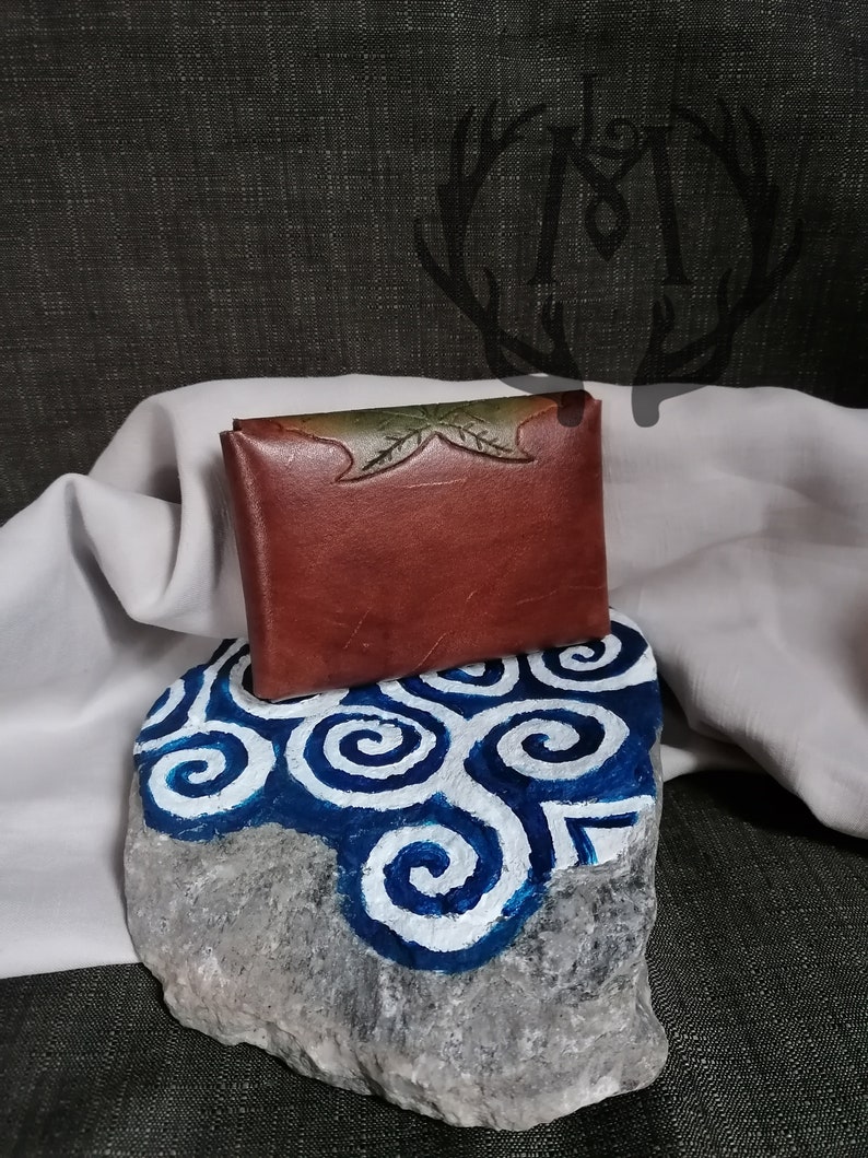 Portamonete Foglia di Acero, Piccolo portafoglio in pelle, Mini Wallet Elfico, Fairy, Celtico, Cottagecore immagine 4