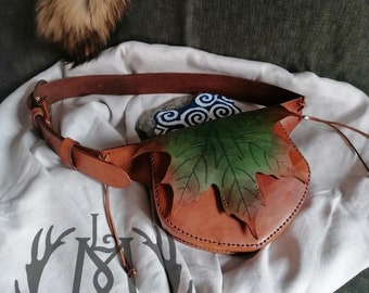 Leather Hip Bag Maple Leaf / Genuine Leather Belt Bag / Celtic Elven Faun Fairy LARP