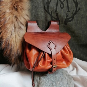 Mittelalterliche Gürteltasche aus Leder | Fantasy Larp Ranger Elfe RPG Sca Fee Keltisch